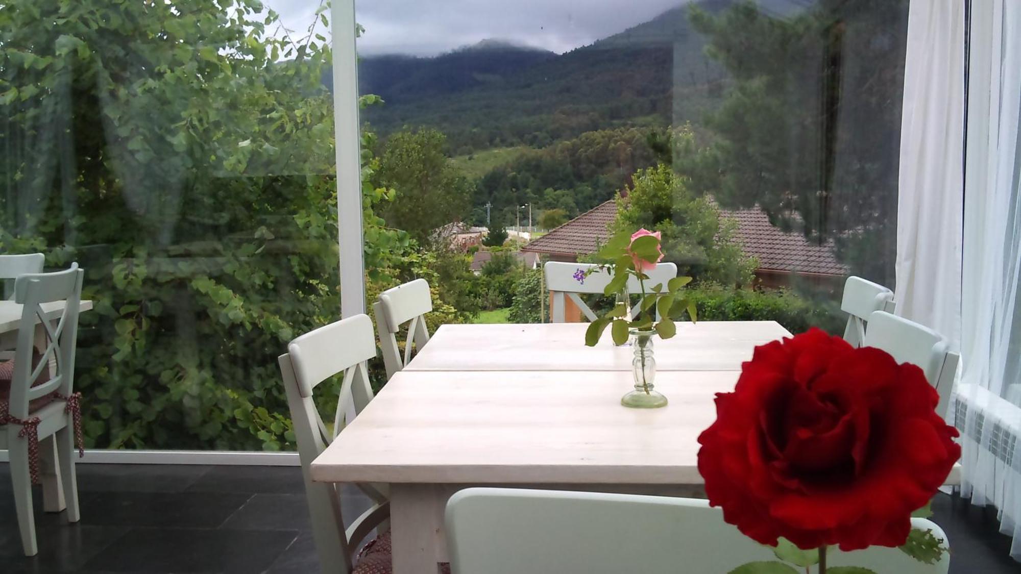 Hotel Rural Casa Roja 카다베도 외부 사진