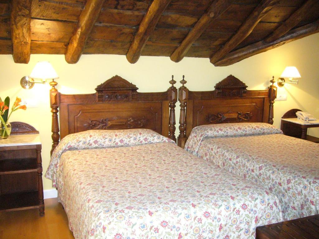 Hotel Rural Casa Roja 카다베도 객실 사진